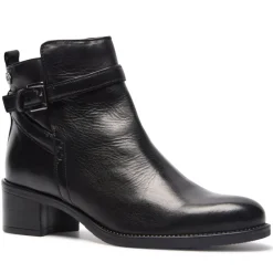 Almafi Black Leather Ankle Boots<Carl Scarpa Outlet