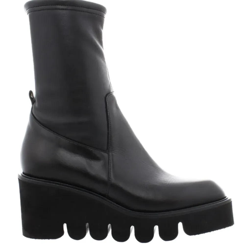 Ariel Black Leather Wavesole Ankle Boots<Carl Scarpa