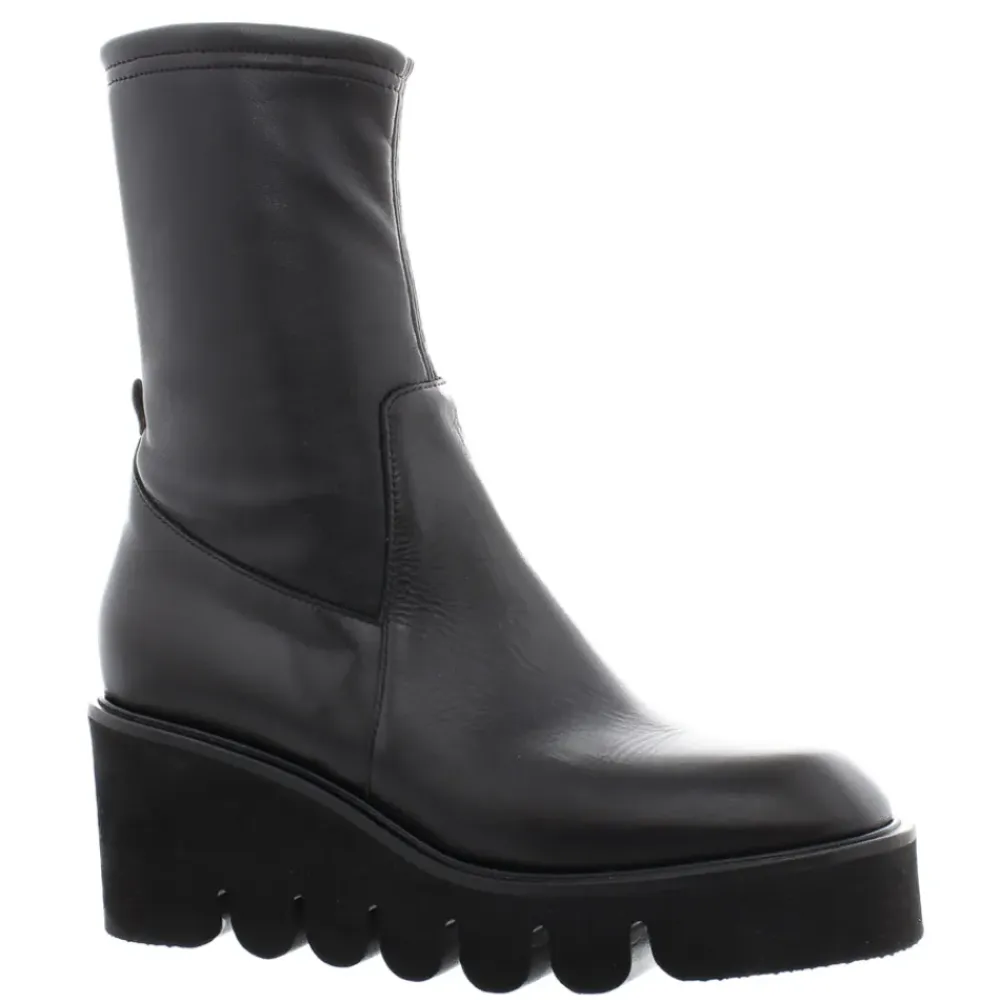 Ariel Black Leather Wavesole Ankle Boots<Carl Scarpa