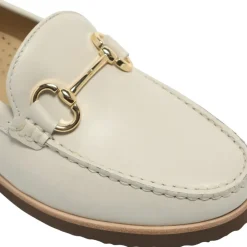 Aubrigo Off White Leather Snaffle Loafers<Carl Scarpa Outlet