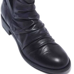 Felice Navy Leather Ankle Boots<Carl Scarpa Hot