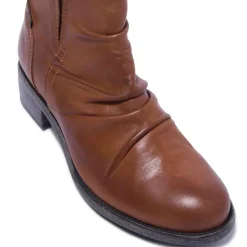 Felice Tan Leather Ankle Boots<Carl Scarpa Outlet
