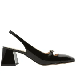Martina Black Low Block Heel Courts<Carl Scarpa Hot