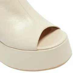 Mirra Off White Leather Wedge Platform Sandals<Carl Scarpa Hot