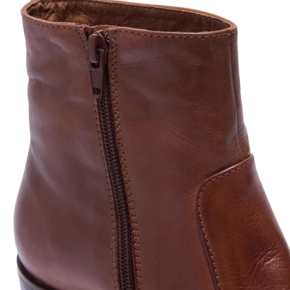 Orvieto Tan Leather Ankle Boots<Carl Scarpa New