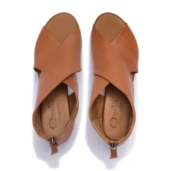 Piacere Tan Leather Crossover Sandals<Carl Scarpa Outlet