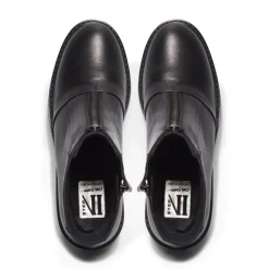 Sanica Black Leather Ankle Boots<Carl Scarpa Clearance